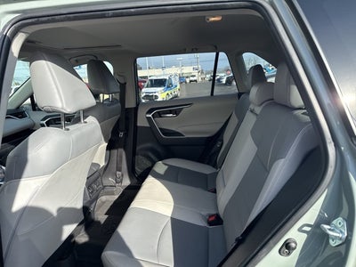 2021 Toyota RAV4 Hybrid XLE Premium