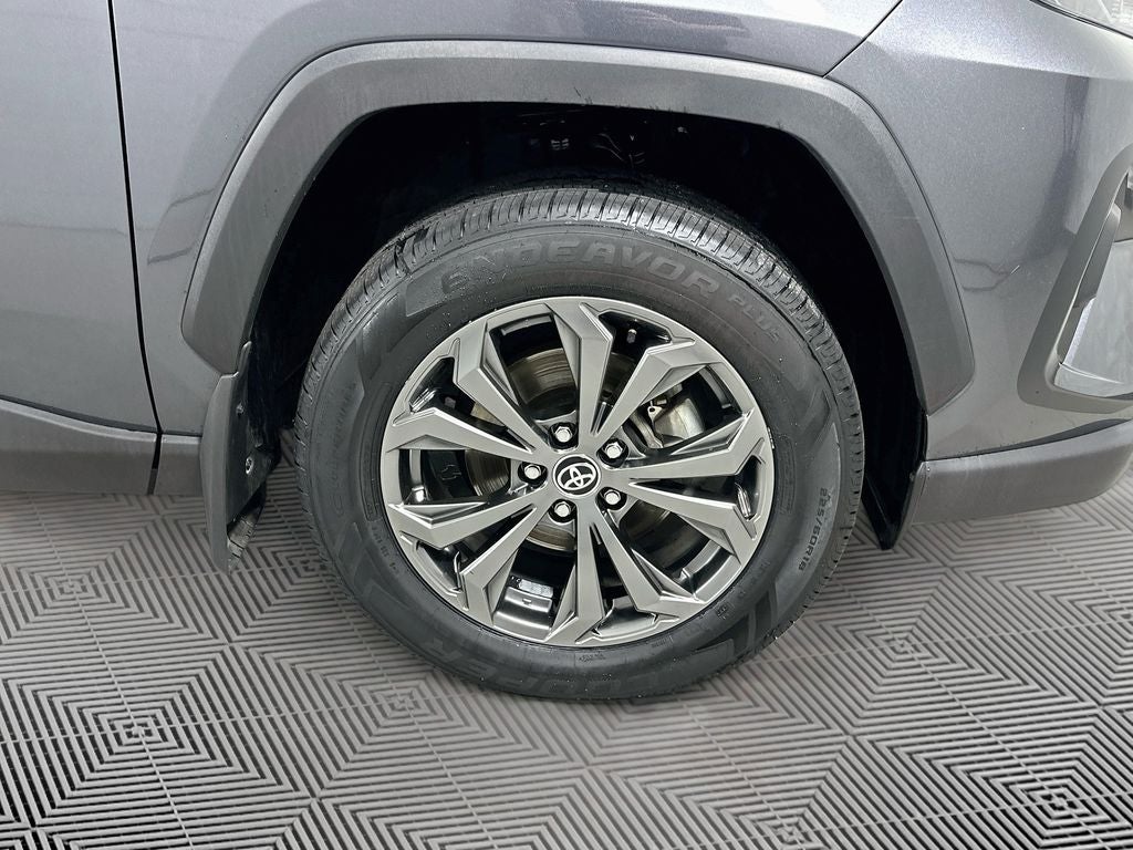2024 Toyota RAV4 Hybrid XLE Premium