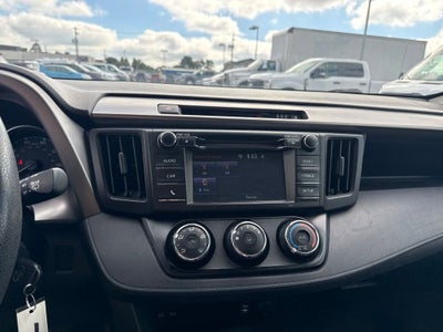 2017 Toyota RAV4 LE
