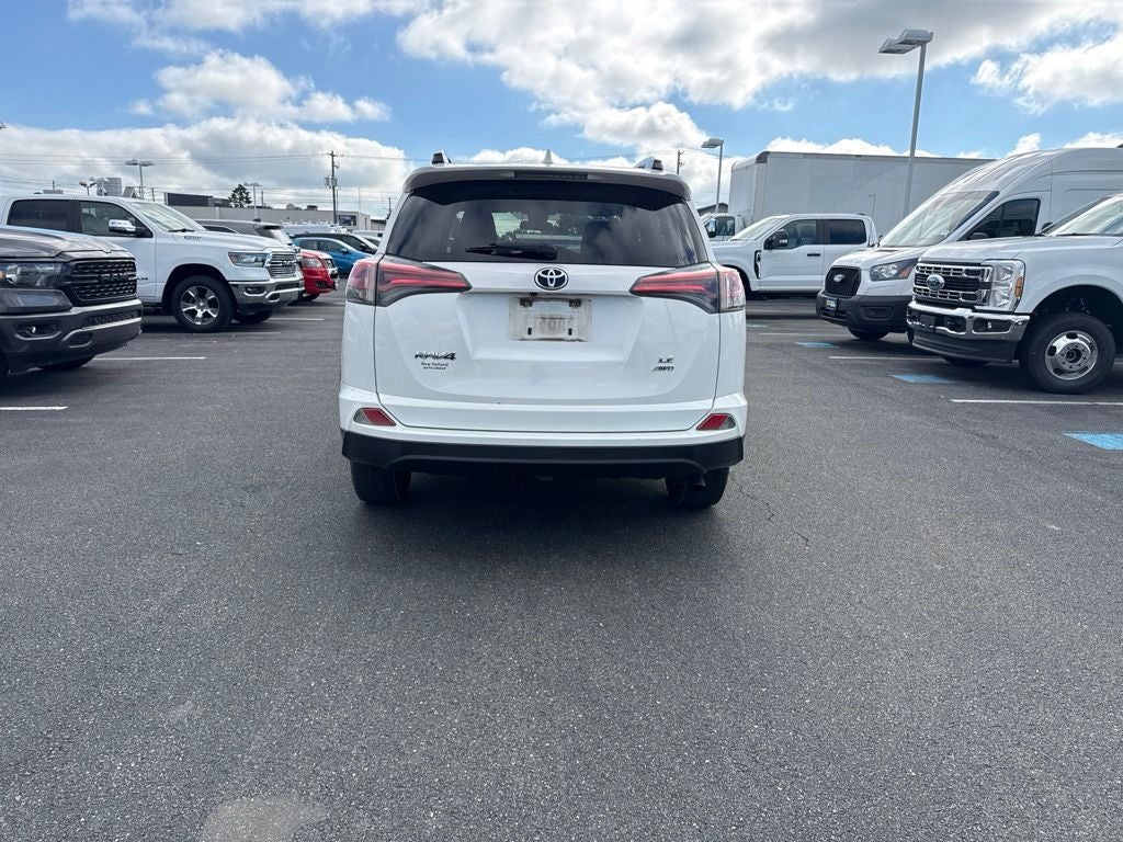 2017 Toyota RAV4 LE