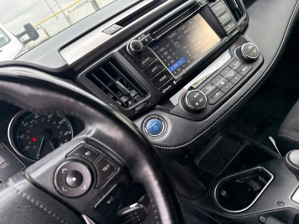 2018 Toyota RAV4 Hybrid XLE