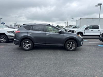 2018 Toyota RAV4 Hybrid XLE