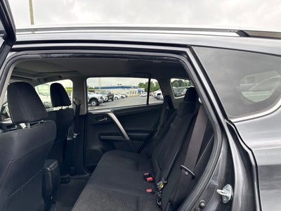 2018 Toyota RAV4 Hybrid XLE