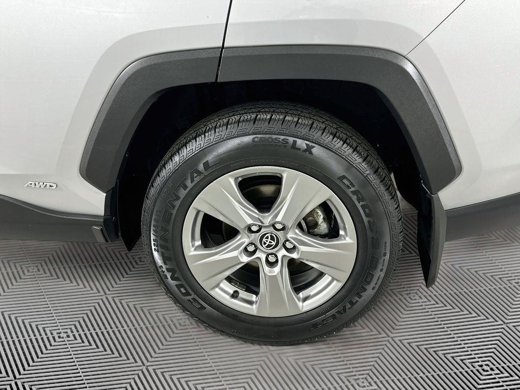 2023 Toyota RAV4 Hybrid XLE