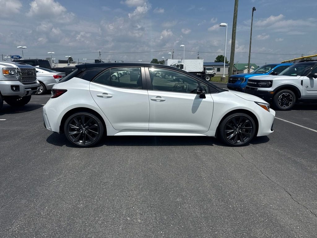 2025 Toyota Corolla Hatchback XSE