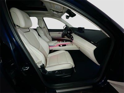 2023 Genesis GV70 2.5T
