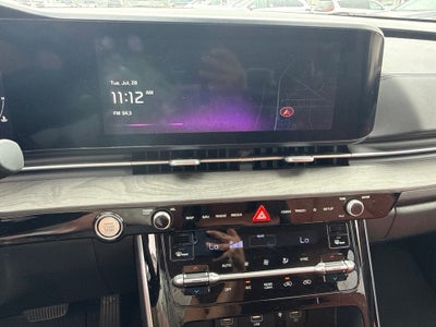 2024 Kia Carnival SX