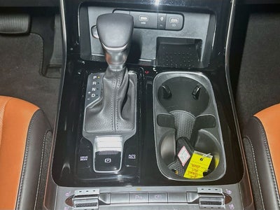 2024 Kia Carnival SX