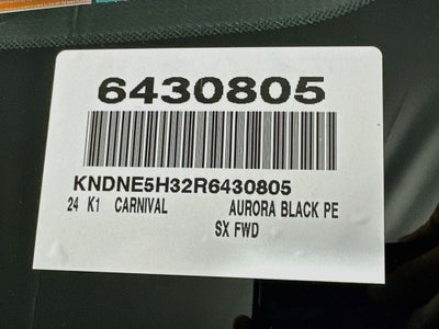 2024 Kia Carnival SX
