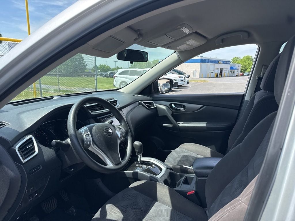 2015 Nissan Rogue SV