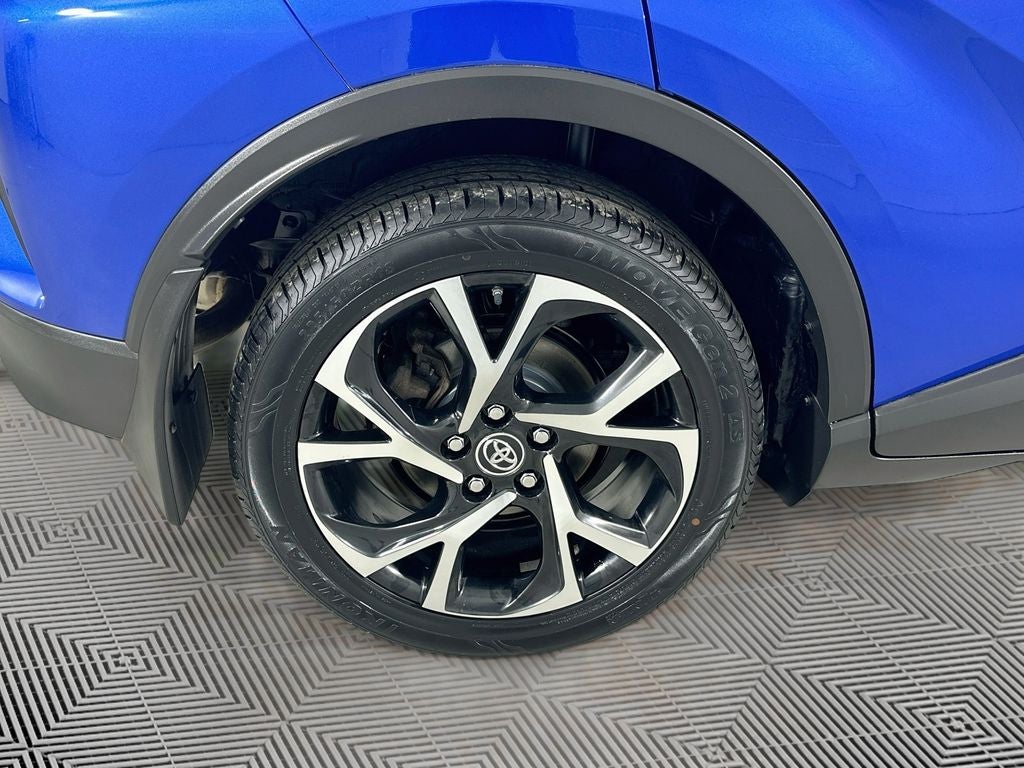 2018 Toyota C-HR XLE Premium