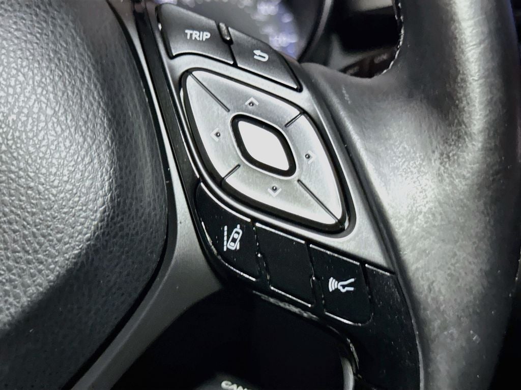 2018 Toyota C-HR XLE Premium