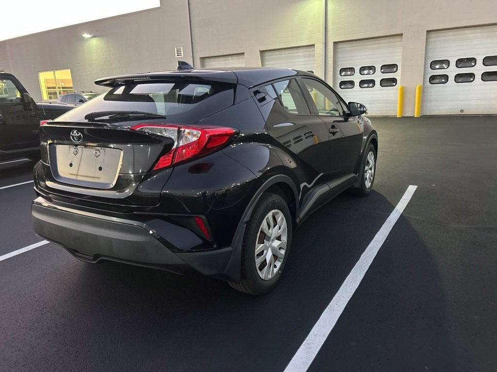 2020 Toyota C-HR LE
