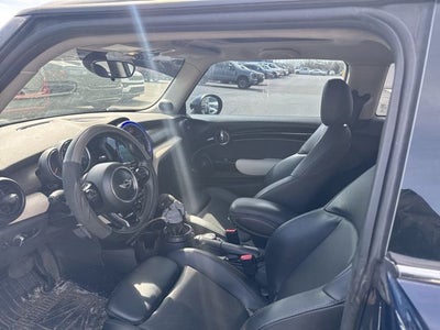 2016 MINI Cooper S Base