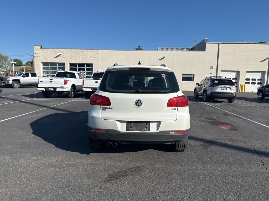 2017 Volkswagen Tiguan Limited 2.0T