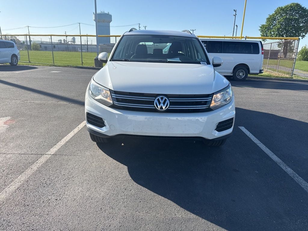 2017 Volkswagen Tiguan Limited 2.0T