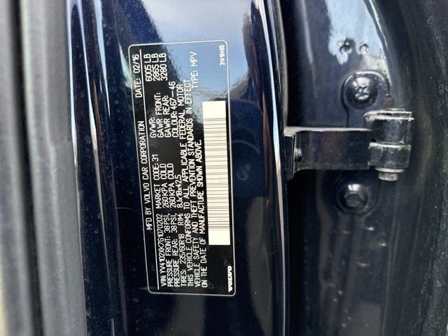 2016 Volvo XC90 T5 Momentum