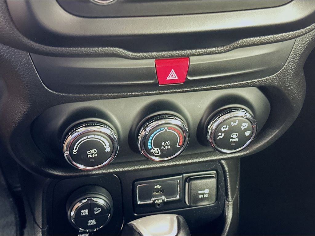 2016 Jeep Renegade Trailhawk