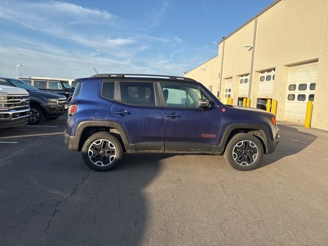 2016 Jeep Renegade Trailhawk