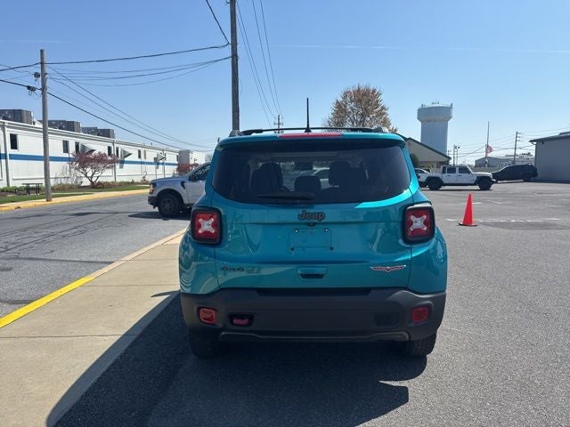 2022 Jeep Renegade Trailhawk