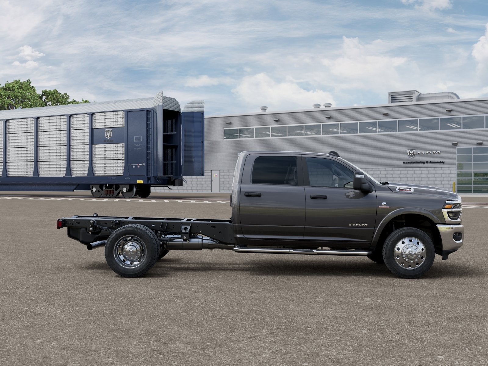 2027 RAM Ram 4500 Chassis Cab RAM 4500 BIG HORN CHASSIS CREW CAB 4X4 60' CA