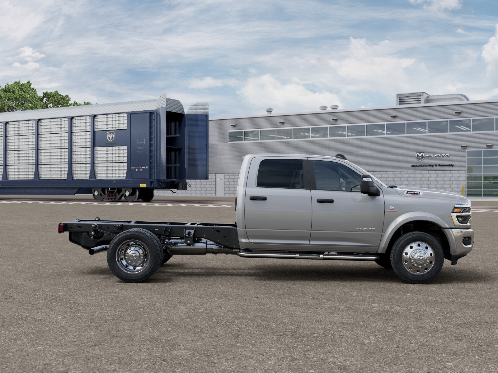 2027 RAM Ram 4500 Chassis Cab RAM 4500 BIG HORN CHASSIS CREW CAB 4X4 60' CA