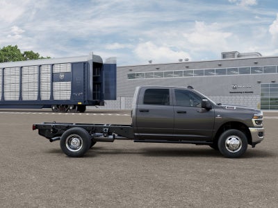 2026 RAM Ram 3500 Chassis Cab RAM 3500 TRADESMAN CREW CAB CHASSIS 4X4 60' CA